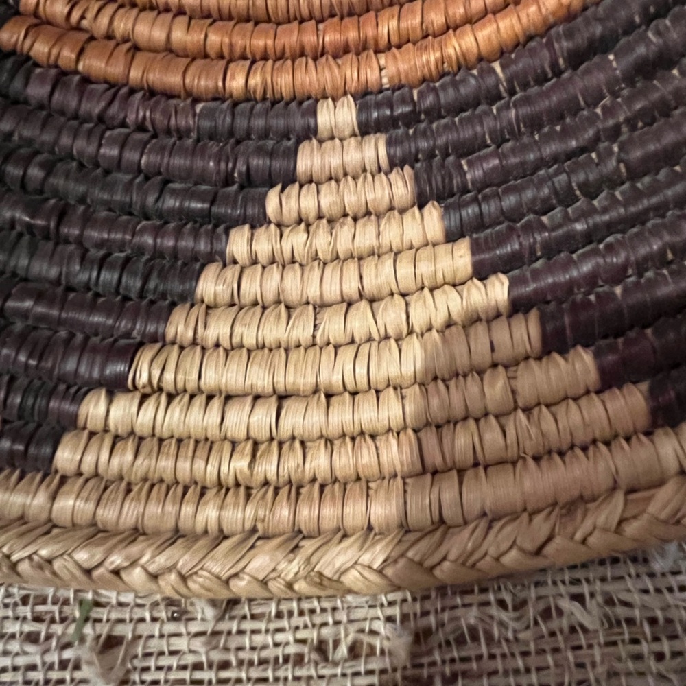 Vintage Navajo Wedding Basket - Picture 4 of 11